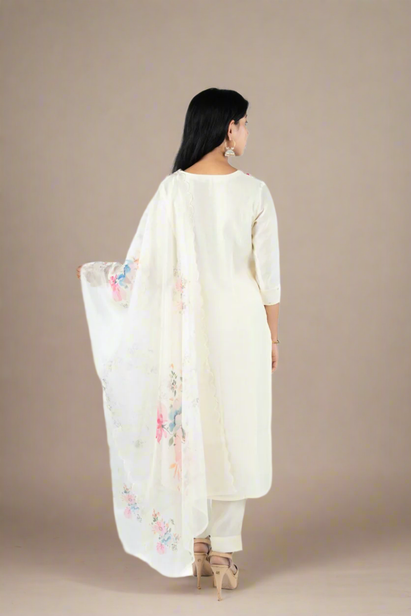 Thread Embroidery Cut Dana Muslin Full Suit with Floral Organza Dupatta Suit